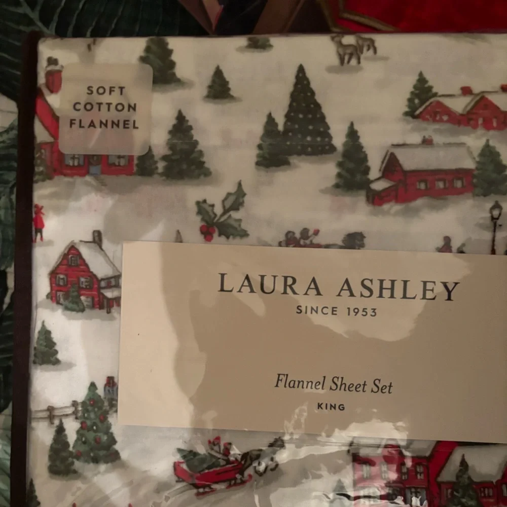 Laura Ashley Festive Holiday village king Flannel Sheet Set - Red and Green